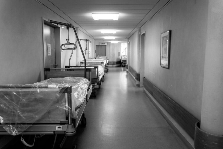1. Passos Essenciais para Criar um Plano de Gestão de Resíduos Perigosos em Hospitais