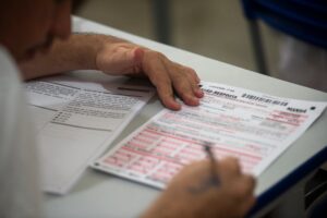 Guia Prático para Auditoria de Resíduos de Saúde e Conformidade Legal