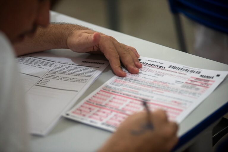 Guia Prático para Auditoria de Resíduos de Saúde e Conformidade Legal